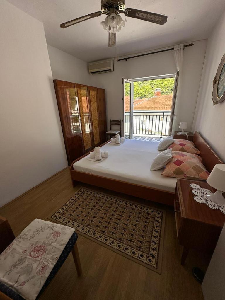 Apartment Nedjeljka Клек Екстериор снимка